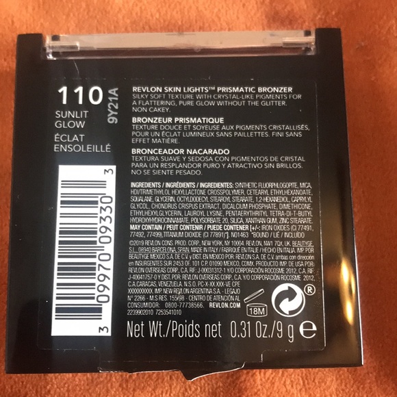 Revlon SkinLights Prismatic Bronzer (sunlit glow)* - Picture 3 of 3